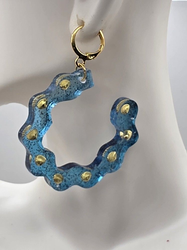 Sparkling Blue Earrings