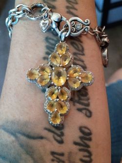 Citrine cross 925  with cz diamonds on outside