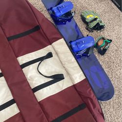 140cm Snowboard Googles,gloves, And Bag Included