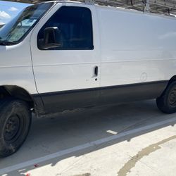 2007 Ford E-250