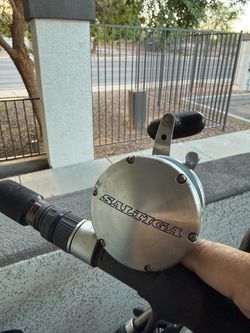 Daiwa Saltiga GooFish slow pitch jigging combo.