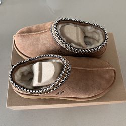 Women’s uggs Tasman II size 7