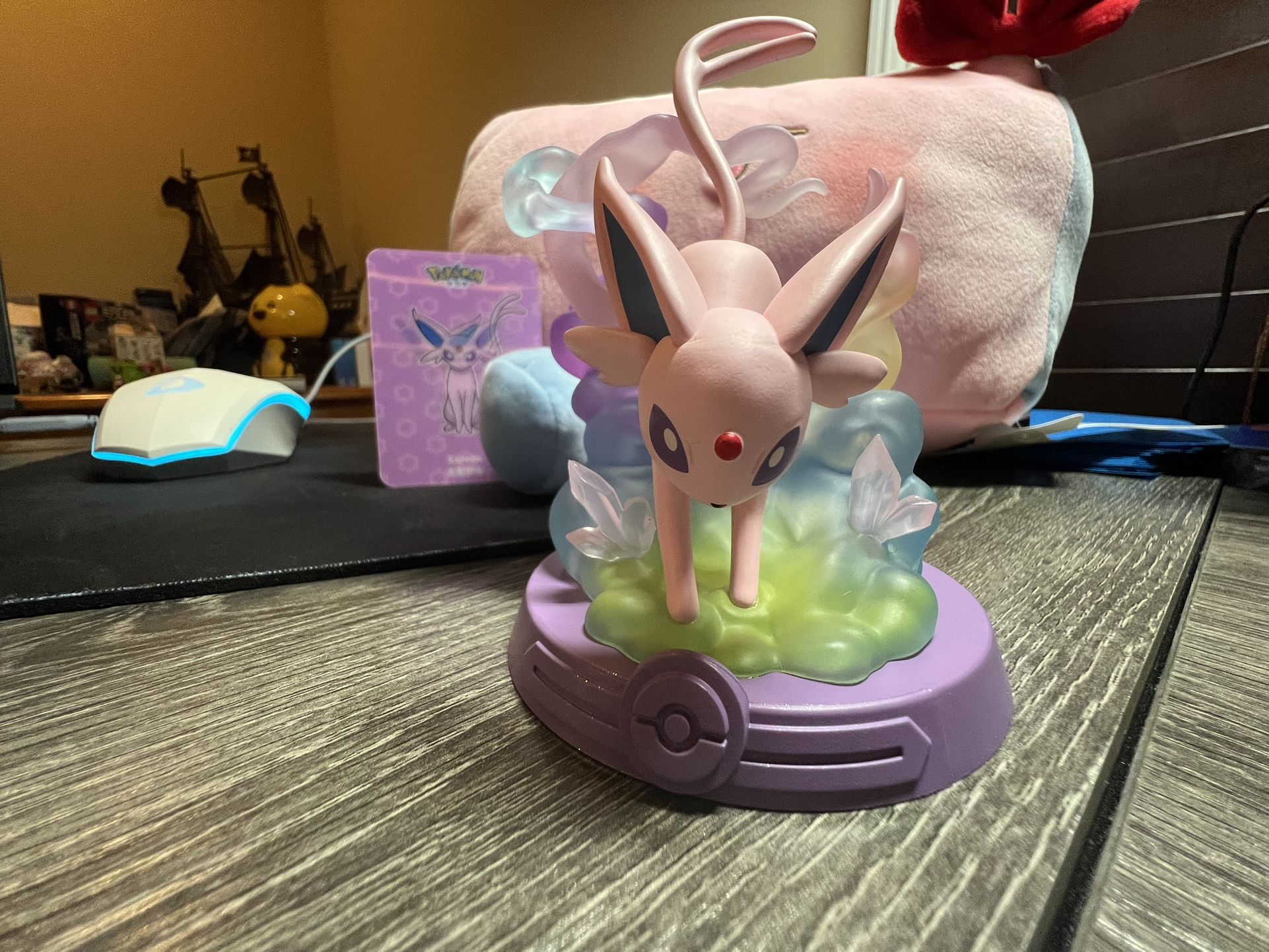 Espeon Pokemon Figure