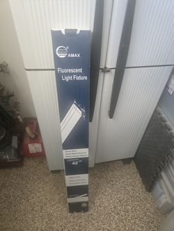AMAX Fluorescent Light Fixture NIB