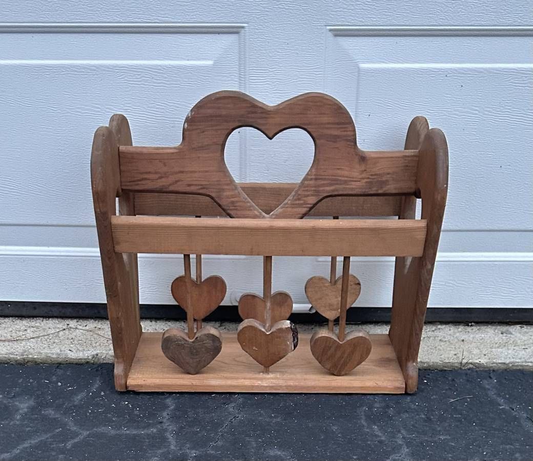 Antique Solid Wood Love Heart Magazine Rack