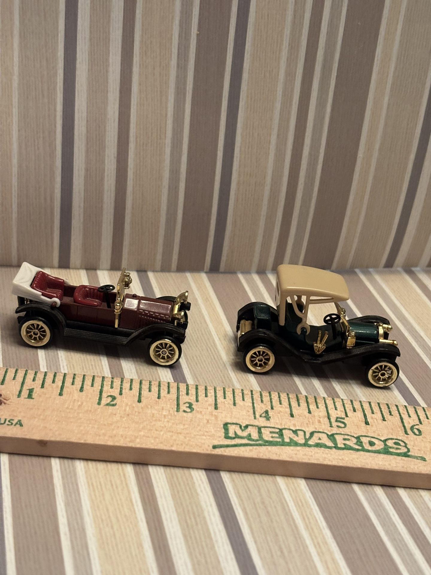 TOY VEHICLES