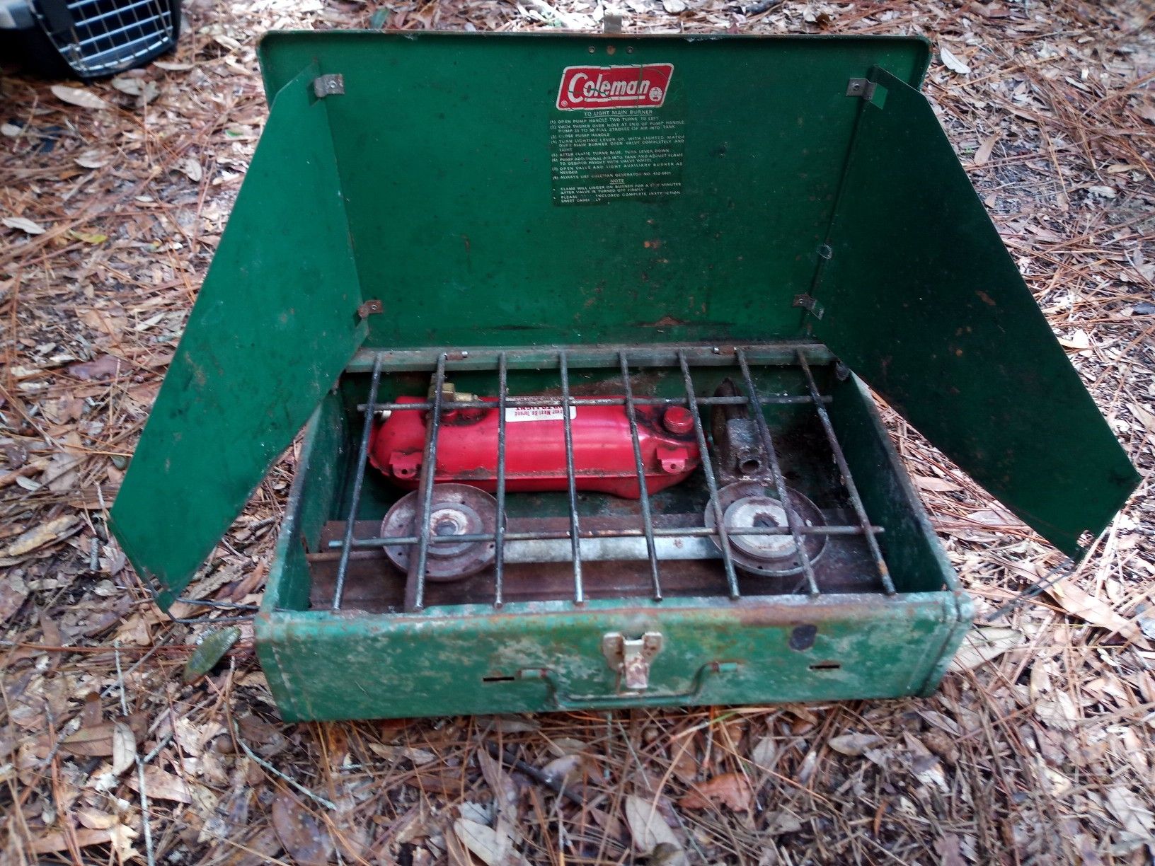 Camp stove