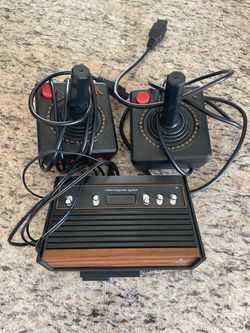 Atari game console