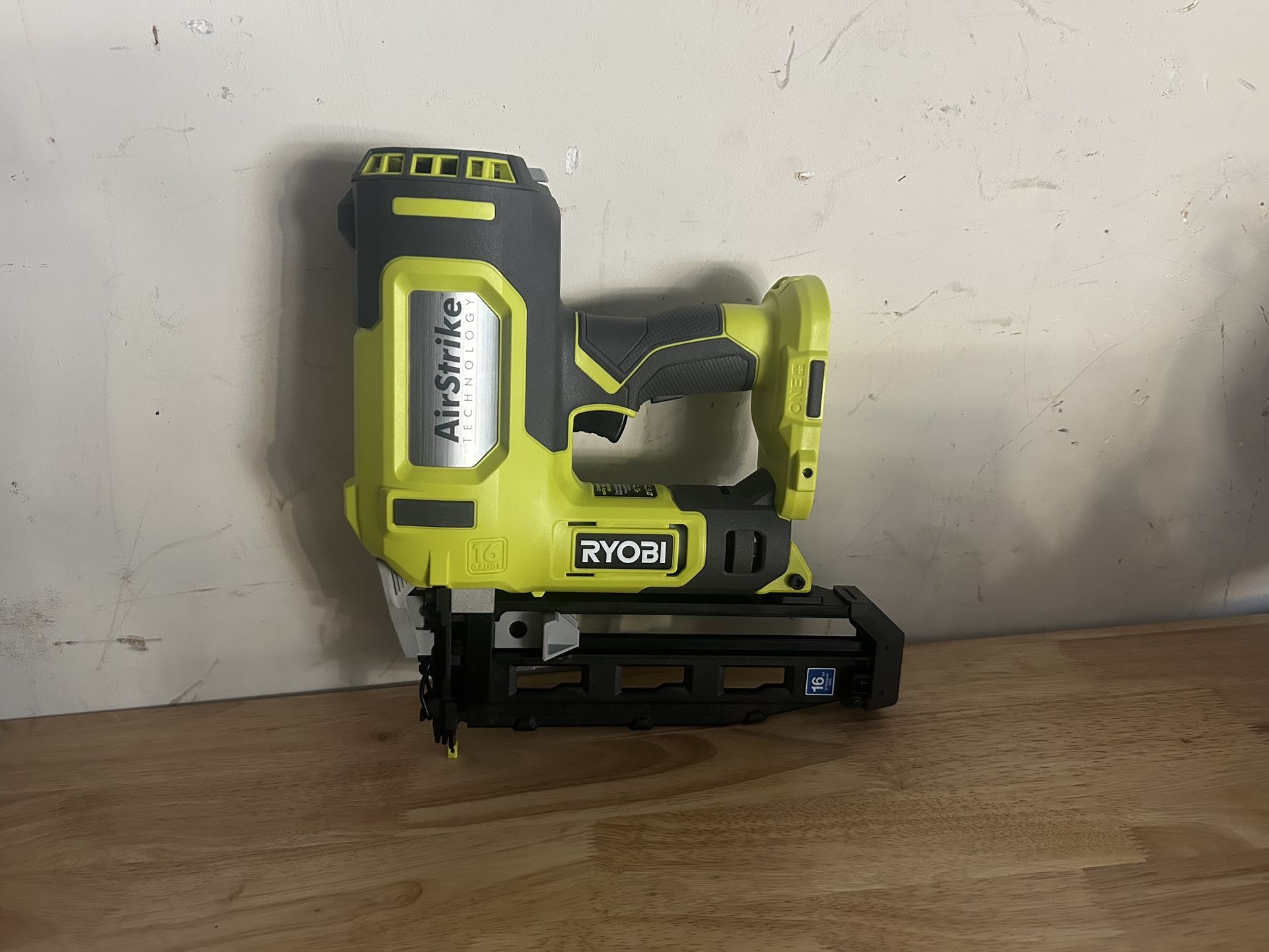 Ryobi 18V Straight Finish Nailer Tool Only Like New Condition
