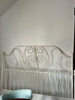 Free bed frame-Queen