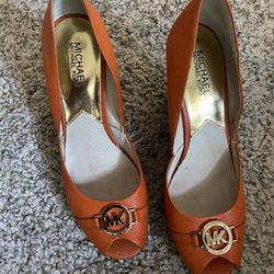 New - Size 9  Both 3 Pairs Of Shoes For $10