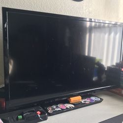 29 Inches Insignia Tv