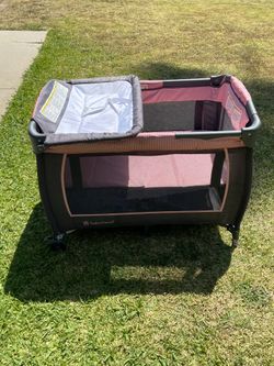 Pink Baby Girl Baby Trend Nursery Center Playard Changing Table Portable