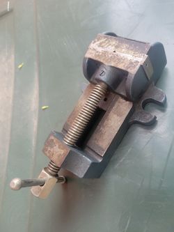 Eron Machining Vise 7½