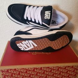 NEW Vans Hylane Skate Shoes White/Black Men's Size 13