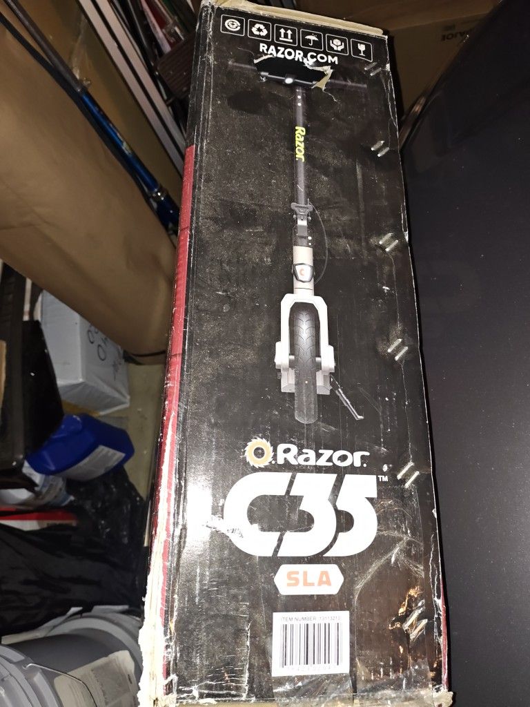Razor C35 Electric Scooter Unopened