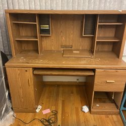 Free Desk Must Be Able To Lift Yourself And Pickup