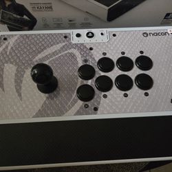 PLAYSTATION ARCADE STICK 