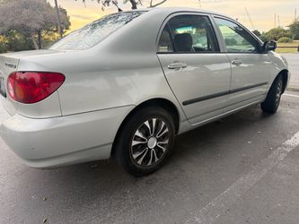 Toyota Corolla 2003