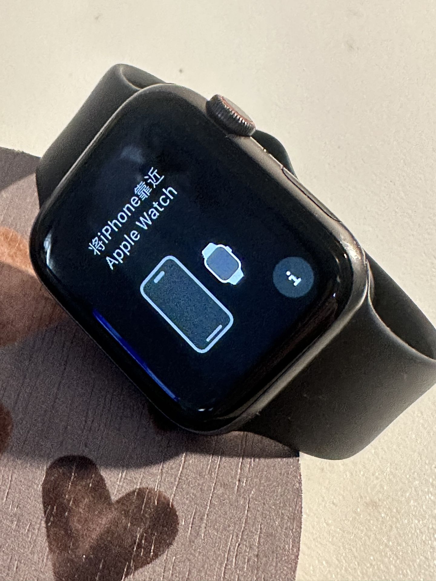 Apple Watch SE Series 44mm GPS & Cellular Black With Apple black Band