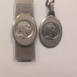 Avon Vintage Buffalo Coin Necklace with Matching Money Clip