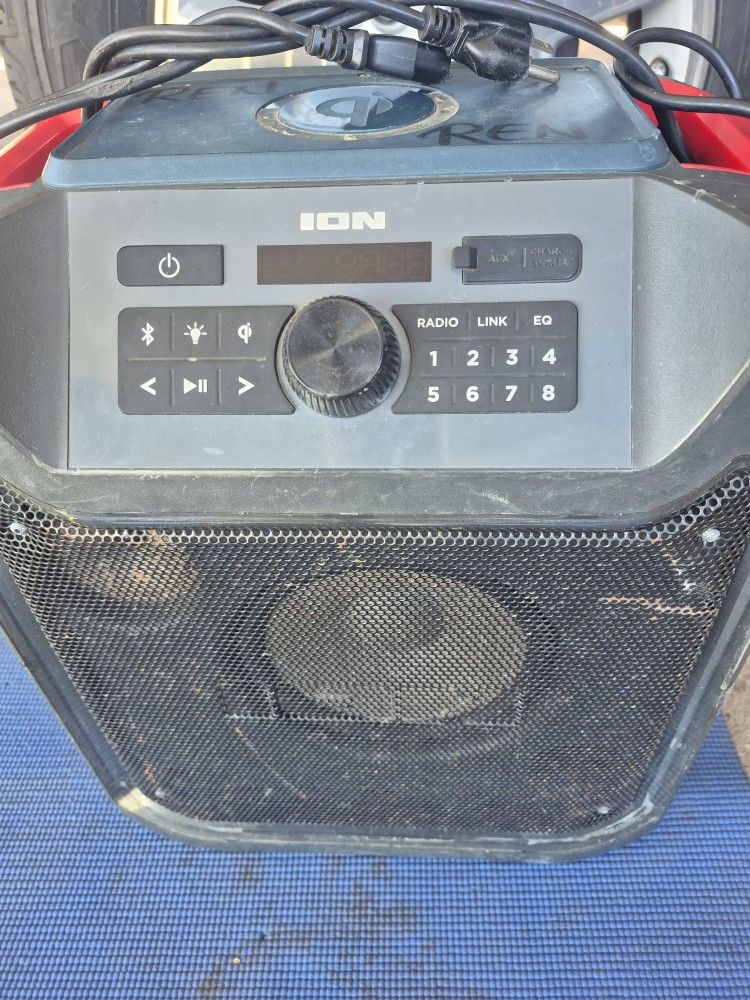 ION SPEAKER / BLUETOOTH /RECHARGEABLE