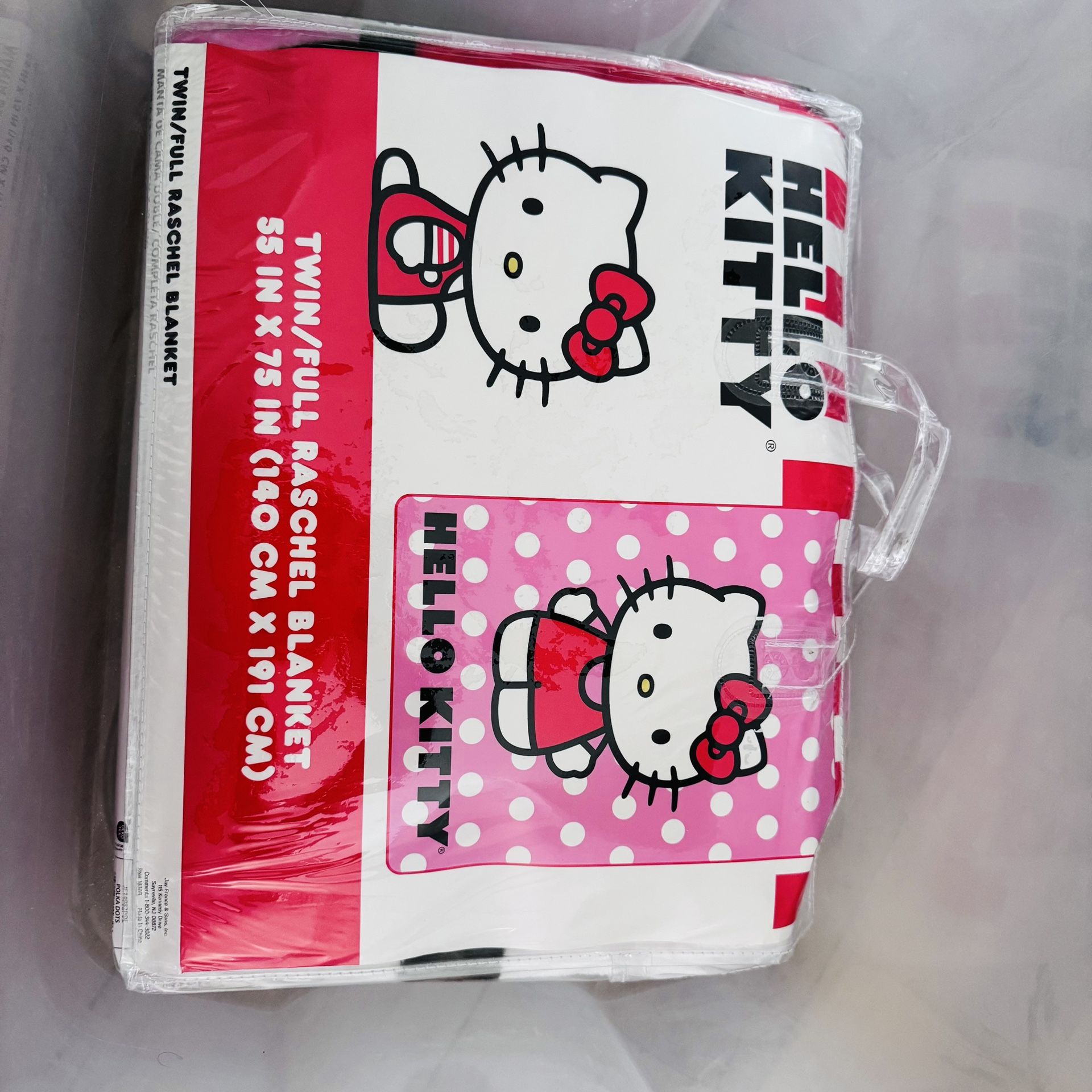 Hello Kitty Twin / Full Raschel Blanket Polka Dots Pink