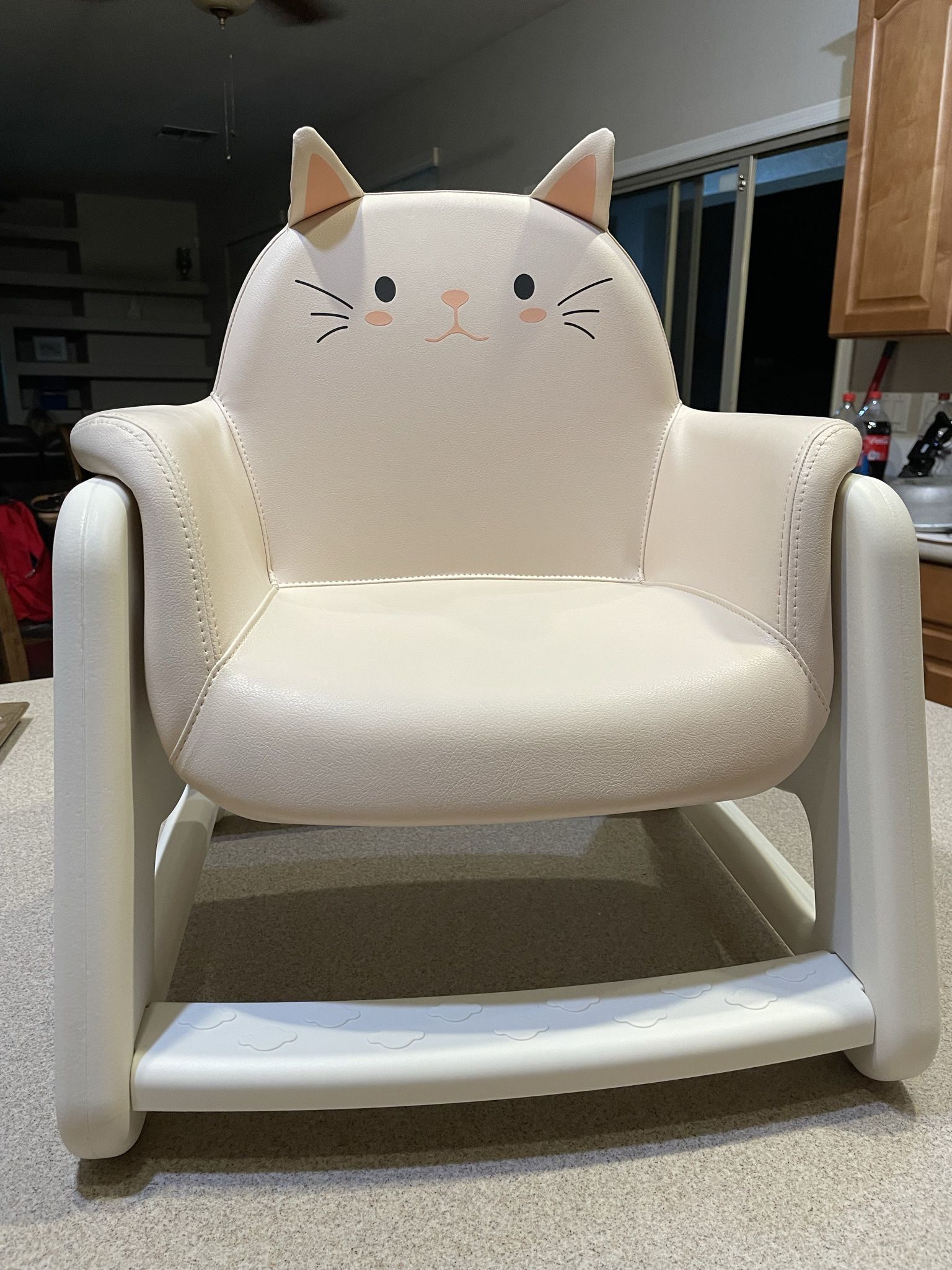 Hyundai Livart DDOU-DDOU Play Chair For Growing Children Ergonomic Design