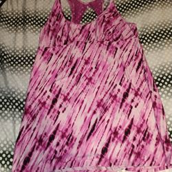 Woman's Night Gown 2x $3