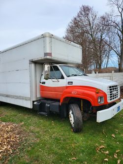 2000 Uhaul C6500