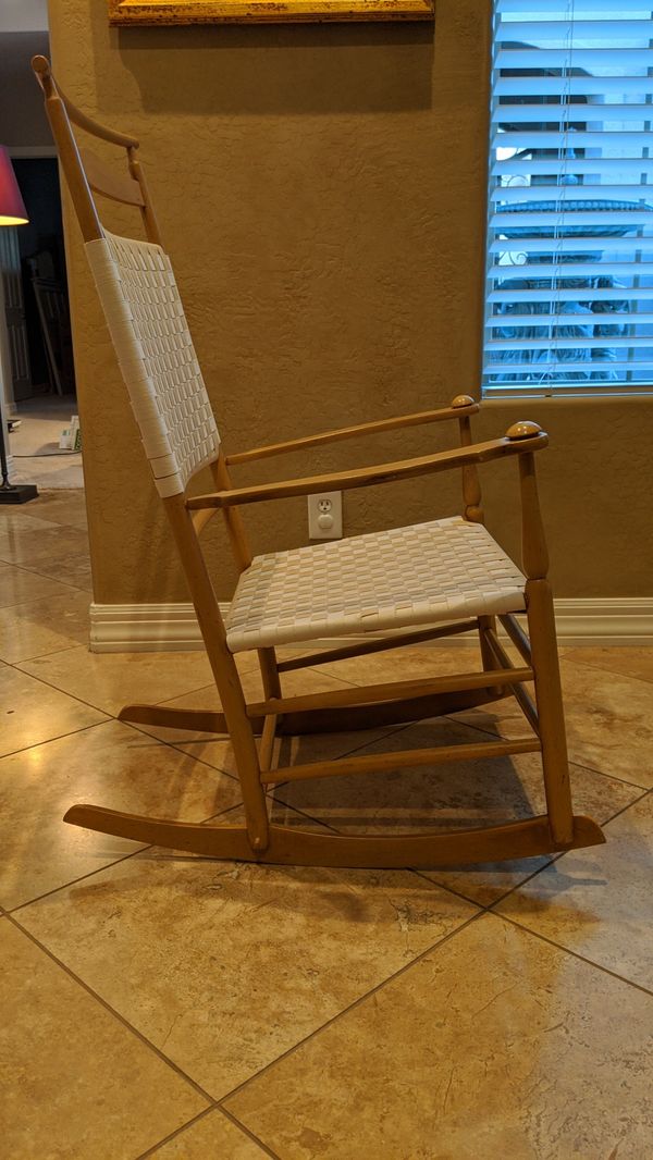 Handmade Shaker Rocking Chair for Sale in Phoenix, AZ - OfferUp