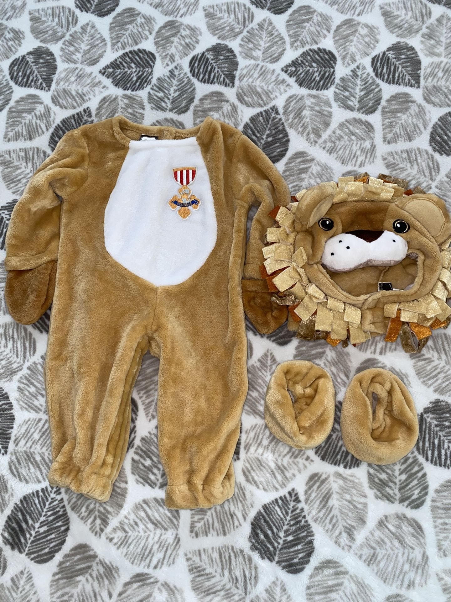 The Wizard of Oz Cowardly Lion Jumpsuit Baby Boy 6-12 Months Costume