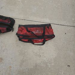 Milwaukee Large Tool Bag Has A Cut In The Bottom