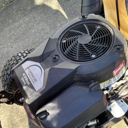 2019 Yard Machine Riding Lawnmower