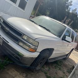 2005 suburban