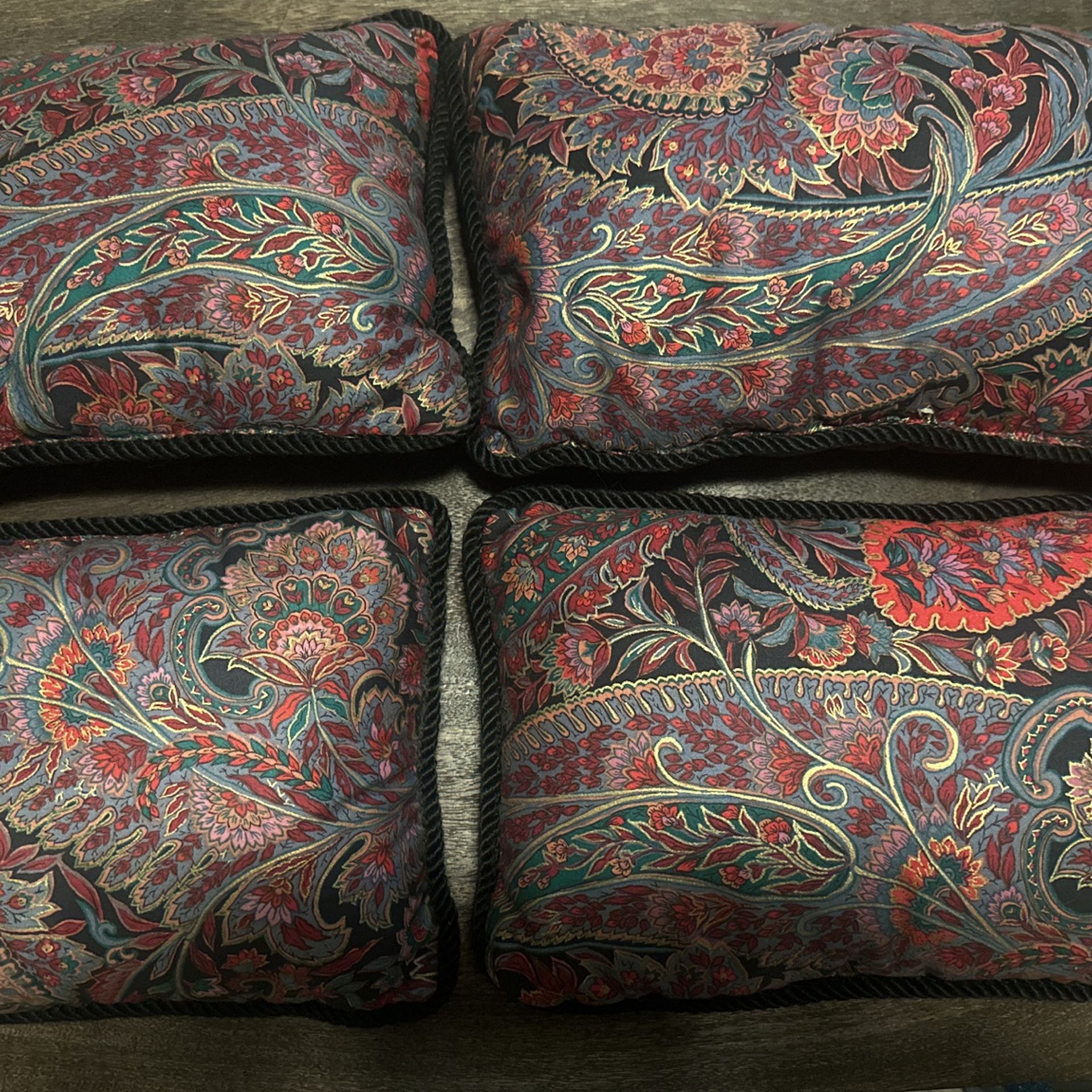 Set Of 4 Paisley Tumbler Pillows - Vintage
