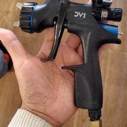 DV1 spray gun......