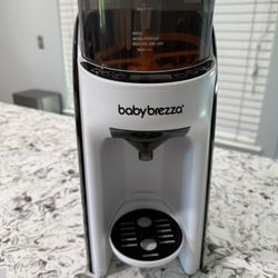 Baby Brezza
