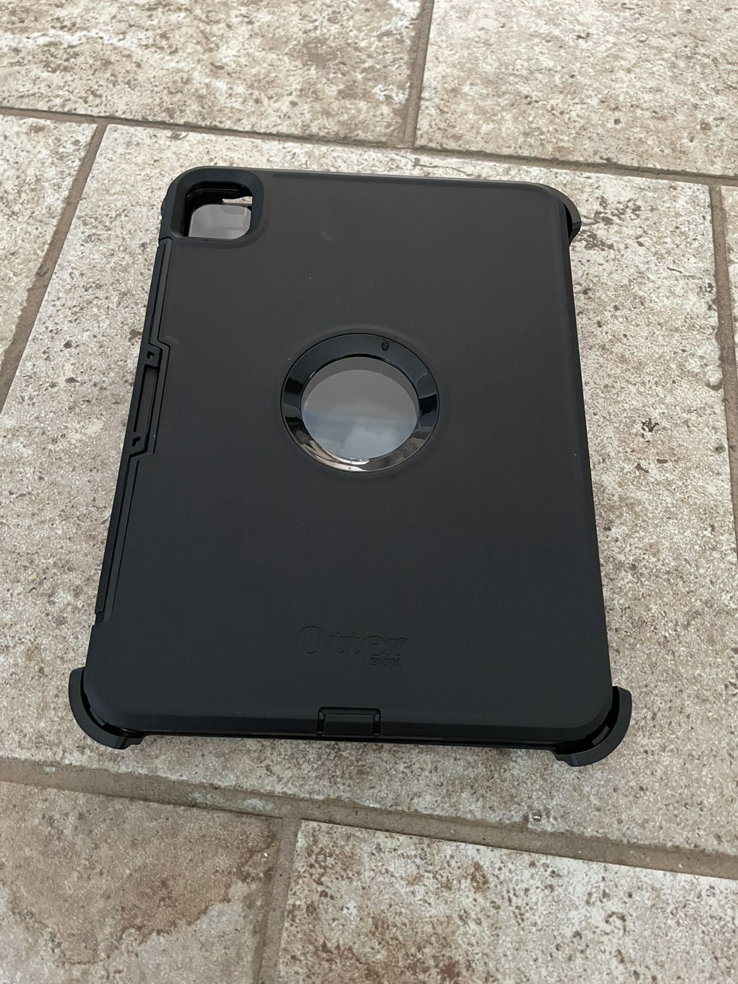 ipad pro 11-inch 2nd and 1st gen otterbox Black