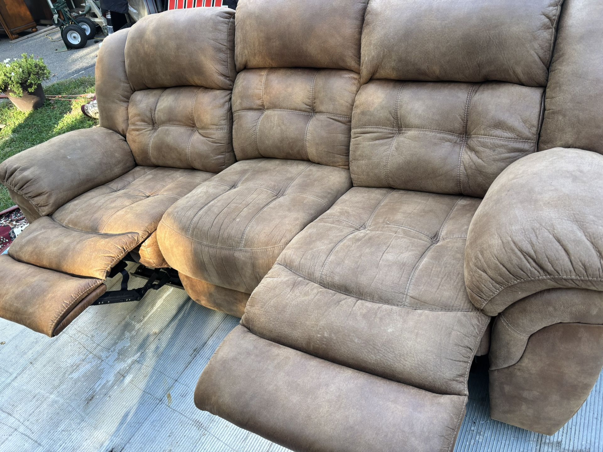 Double Sofa With Recliners