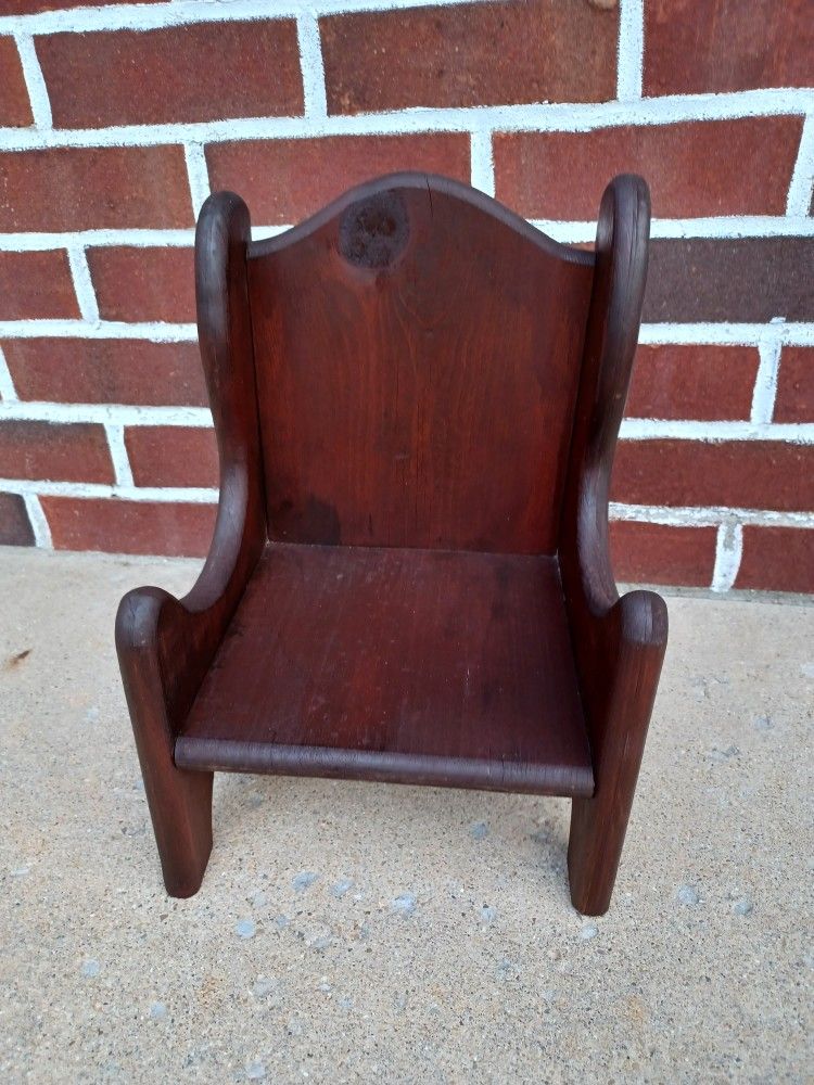 Vintage Solid  Wood Doll Chair/ Plant Stand or Decor Chair 