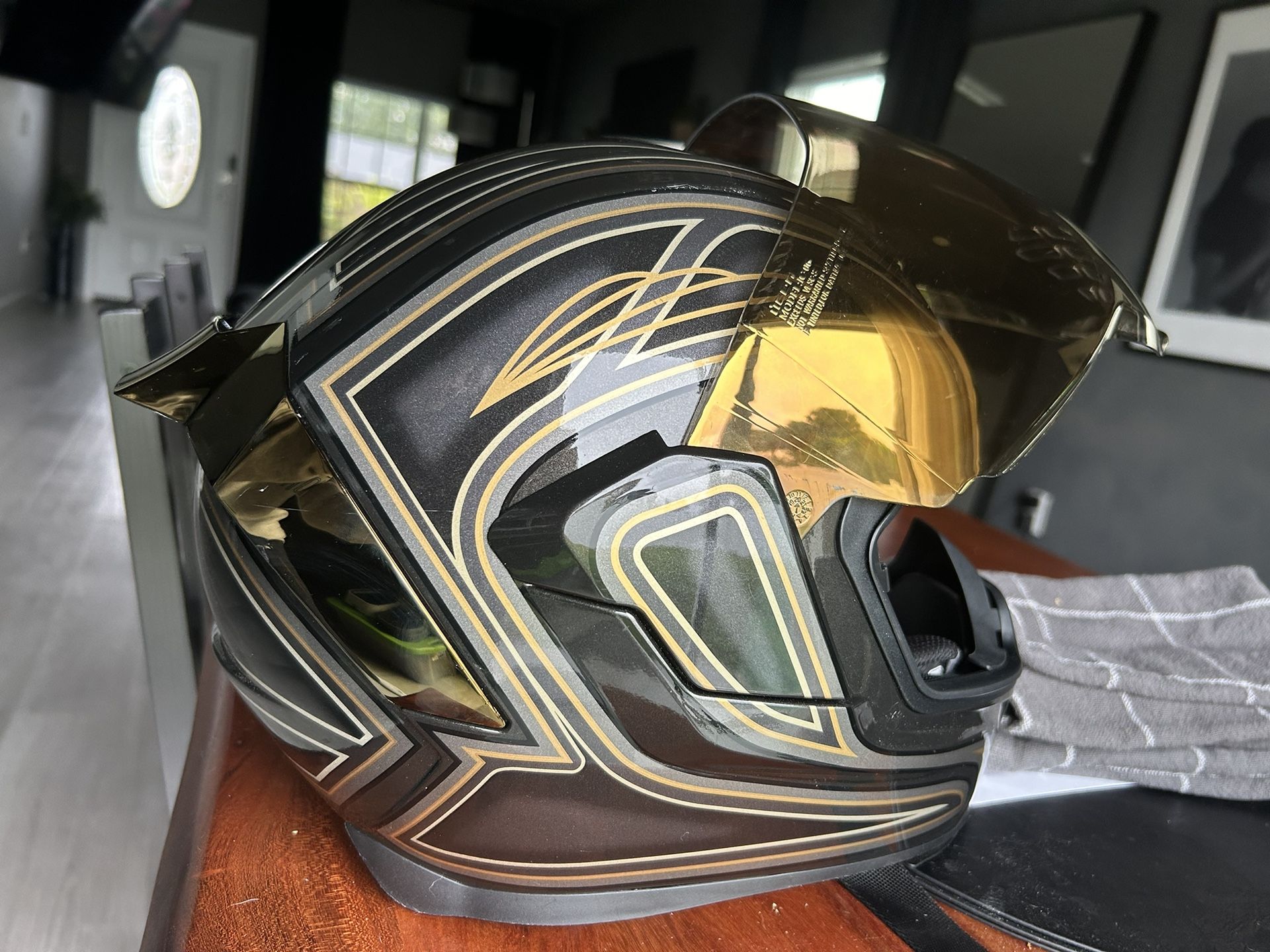 Icon Helmet Airflite El Centro for Sale in Sanford, FL - OfferUp