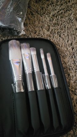 New Sephora 5 PC Brush Set $10