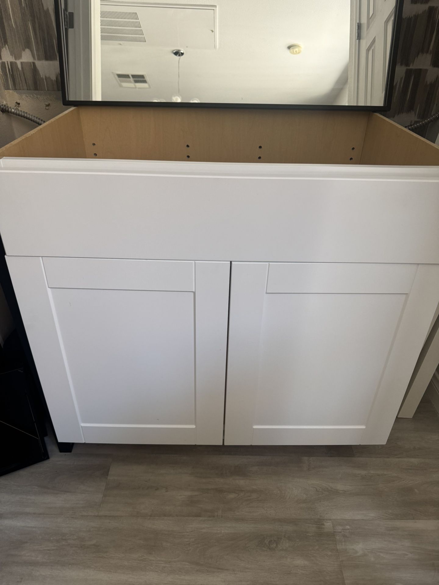 White Cabinet