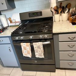 GE adora kitchen appliance set!