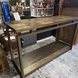 Console table 