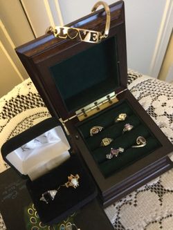 Rings 💍🌸💍🌸💍🌸💍🌸Rings size #5