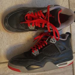 Nike Air Jordan 4 Retro "Bred" Size 6.5/6y 