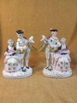 Vintage Mirrored Made In Occupied Japan Figurines