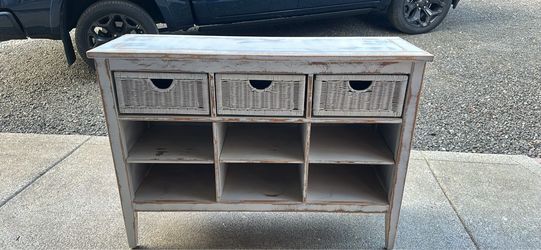 Rustic Console Table with Wicker Baskets
